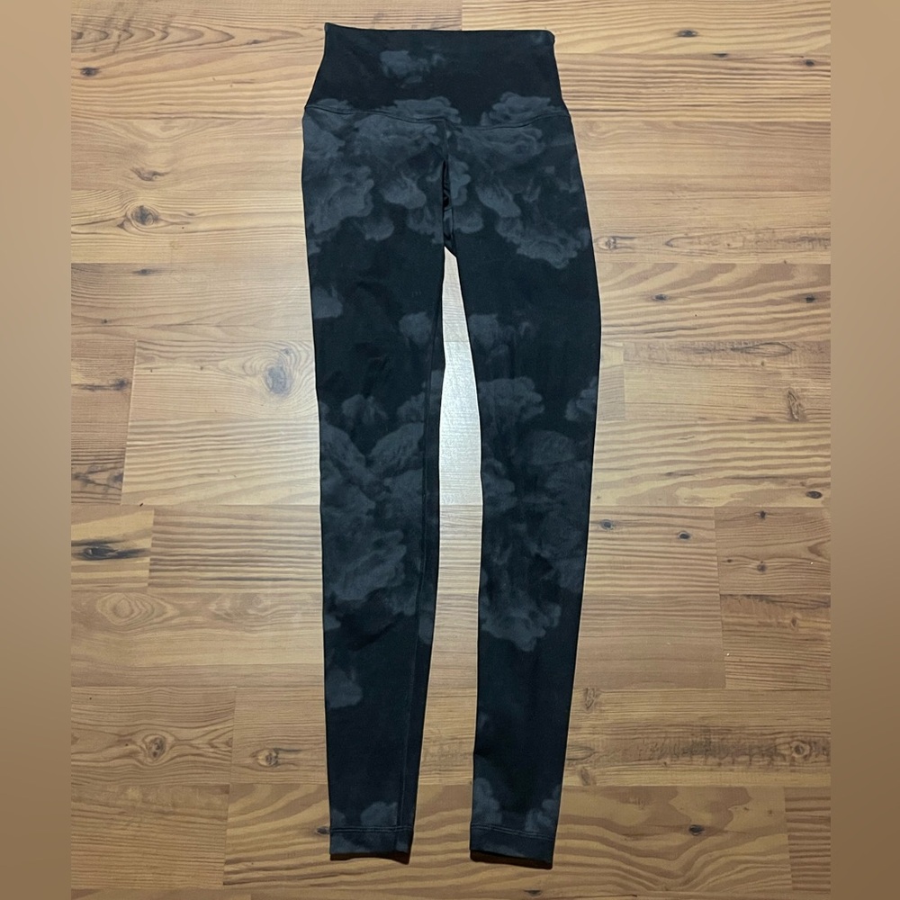 Lululemon leggings with floral print